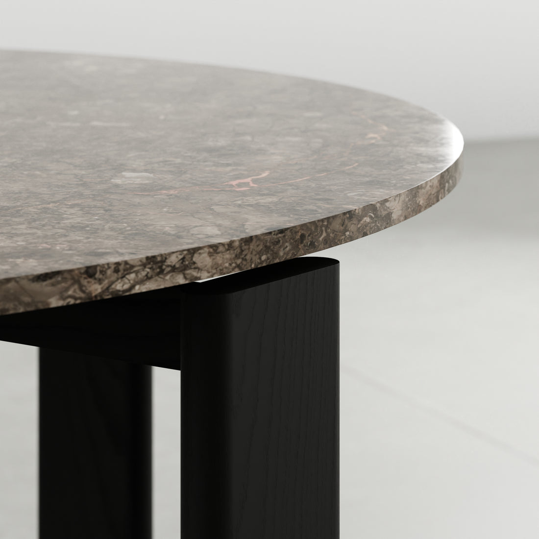 Grigio Sort Ask ⦙ <i> Rundt </i>