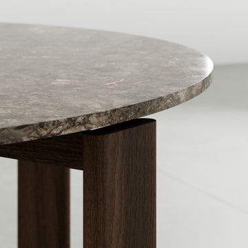 Grigio Valnød ⦙ <i> Rundt </i>